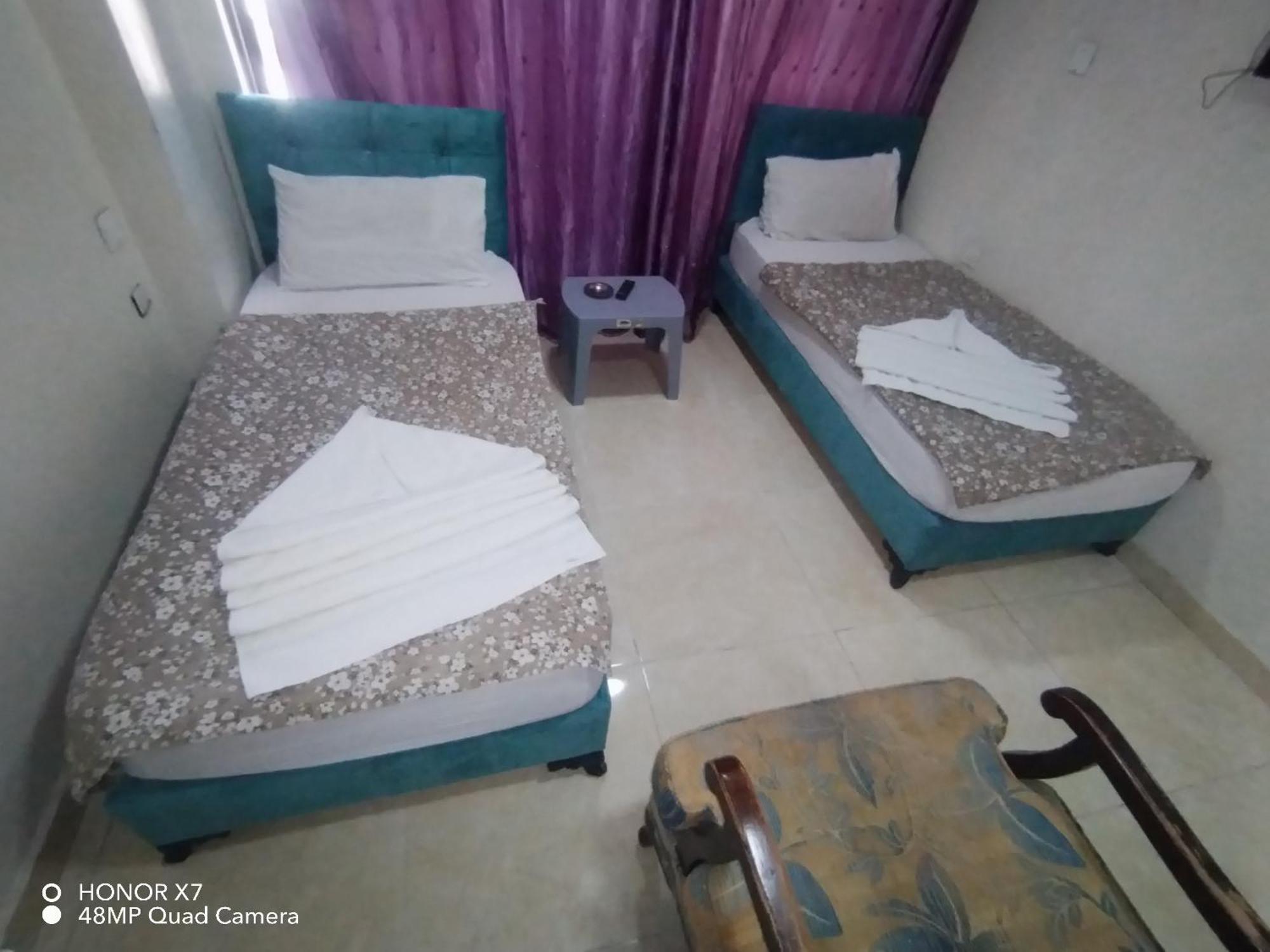 Farah Plaza Hostel &Hotel Apartments Aqaba Room photo